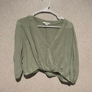 FAVLUX Green‎ Crop Tie Front Blouse